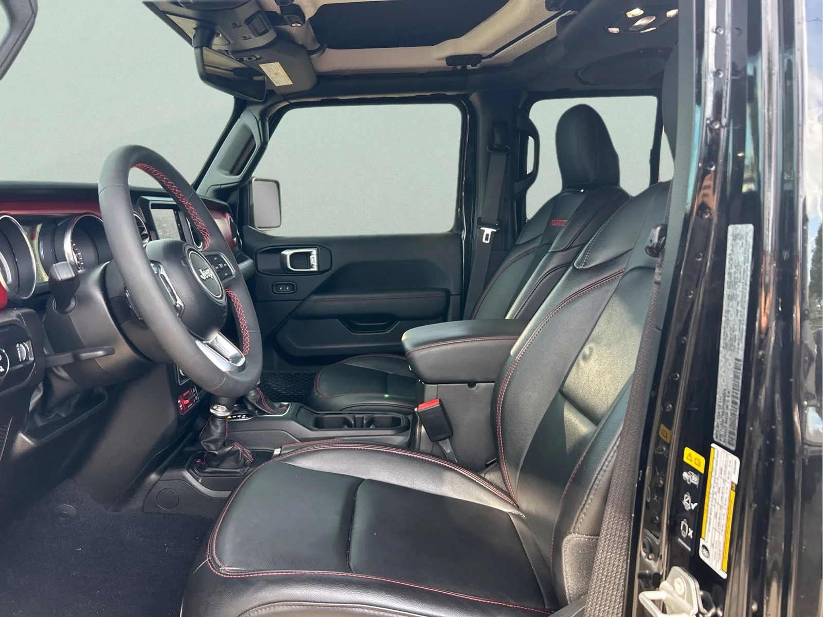 Used 2023 Black Clearcoat Jeep Rubicon image 9