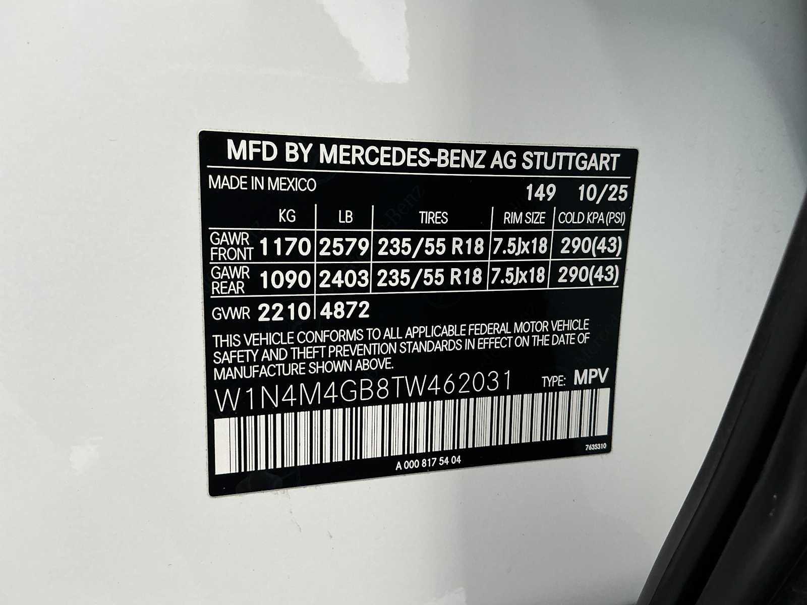 Certified Used 2026 Polar White Mercedes-Benz GLB 250 image 28