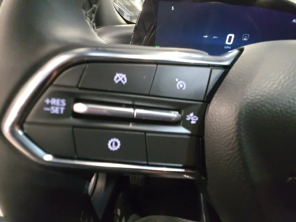 2026 Chevrolet Equinox LT - Photo 26