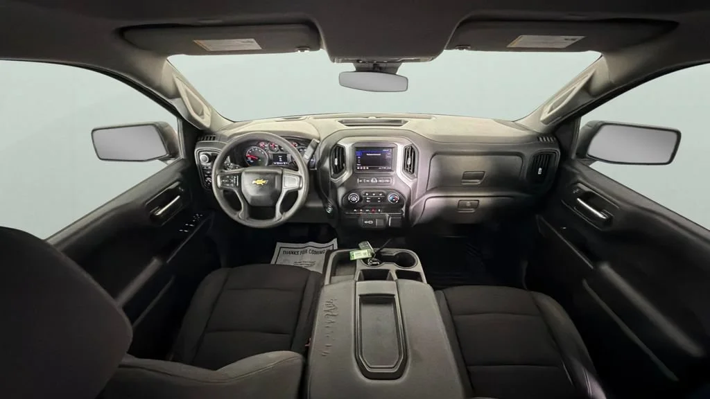 Used 2023 STERLING GRAY METALLIC Chevrolet Custom image 25