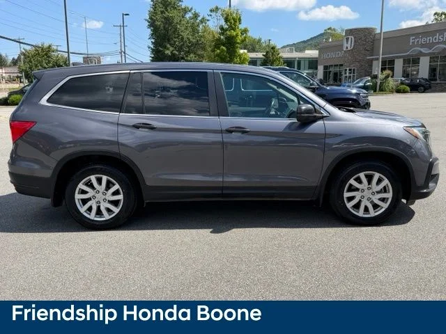 Used 2019 Gray Honda LX image 4