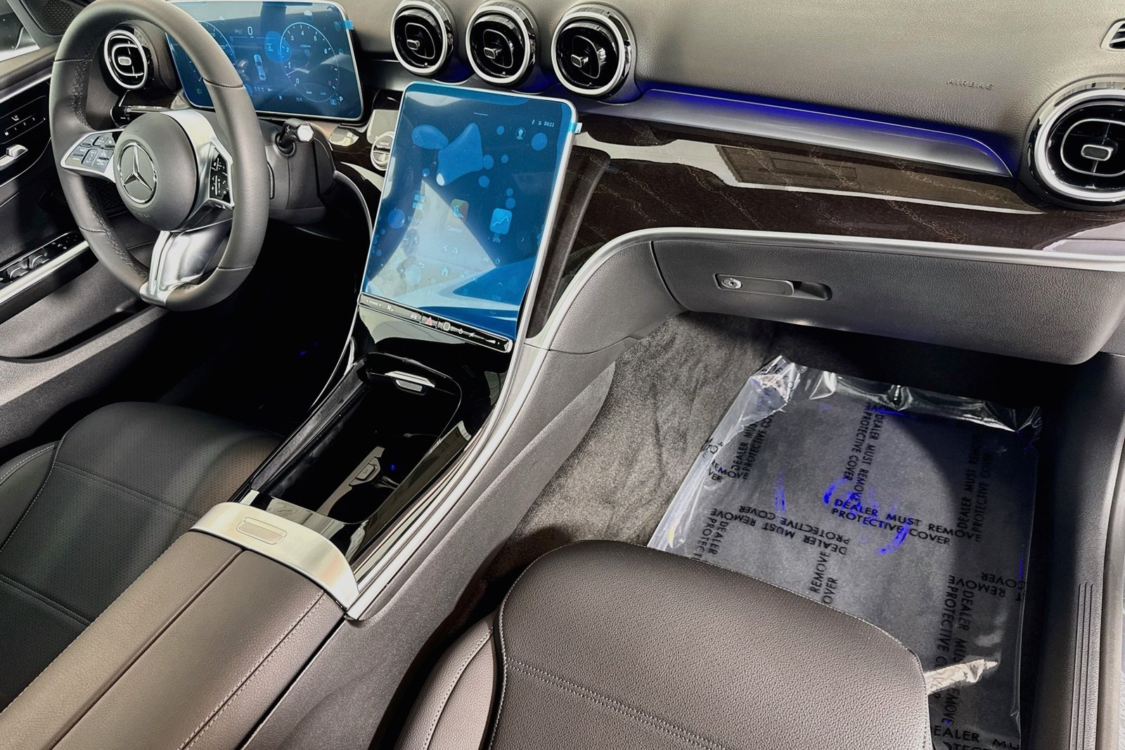 New 2026 Selenite Grey Metallic Mercedes-Benz C 300 image 27