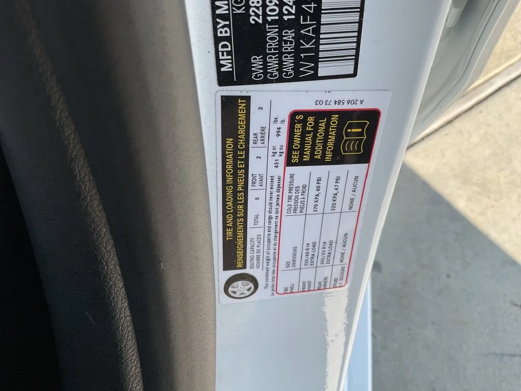 Used 2024 White Mercedes-Benz C 300 image 33