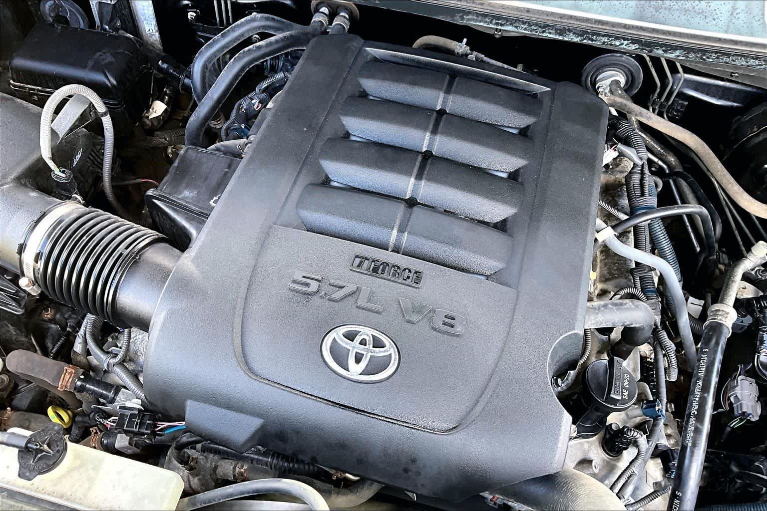Used 2014 Black Toyota SR5 image 33