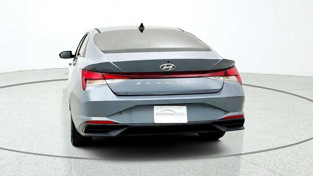 Used 2021 Electric Shadow Hyundai SE IVT SULEV *Ltd Avail* image 6