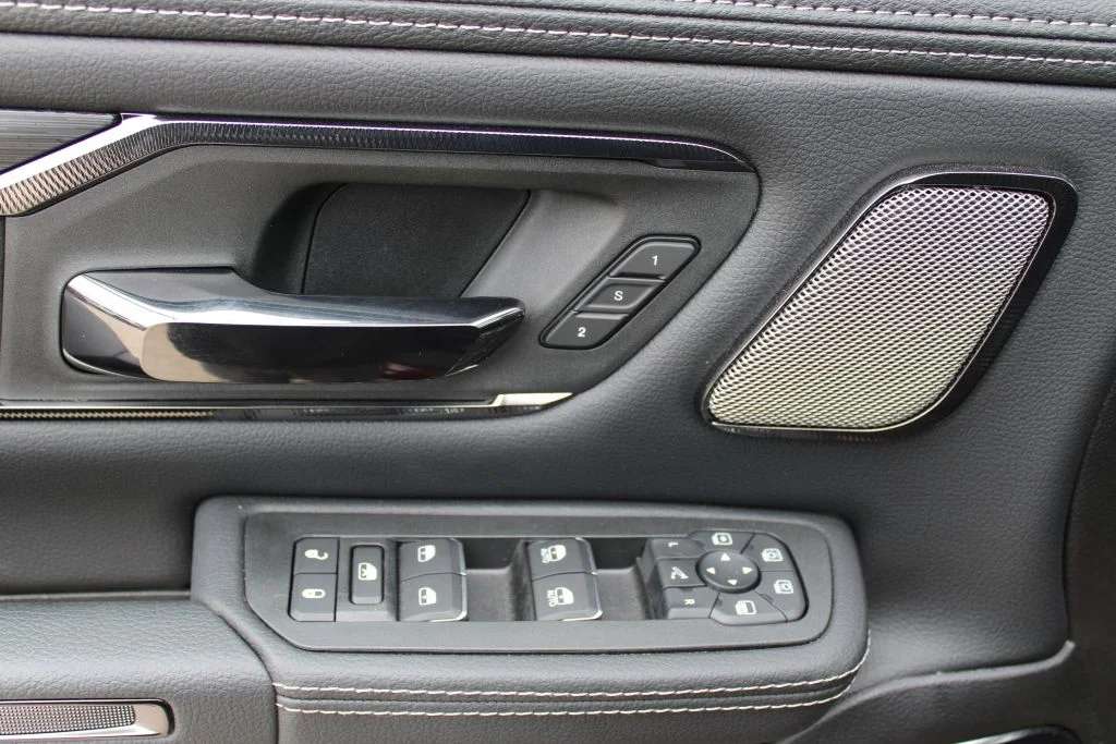 2026 RAM 1500 Rebel - Photo 34