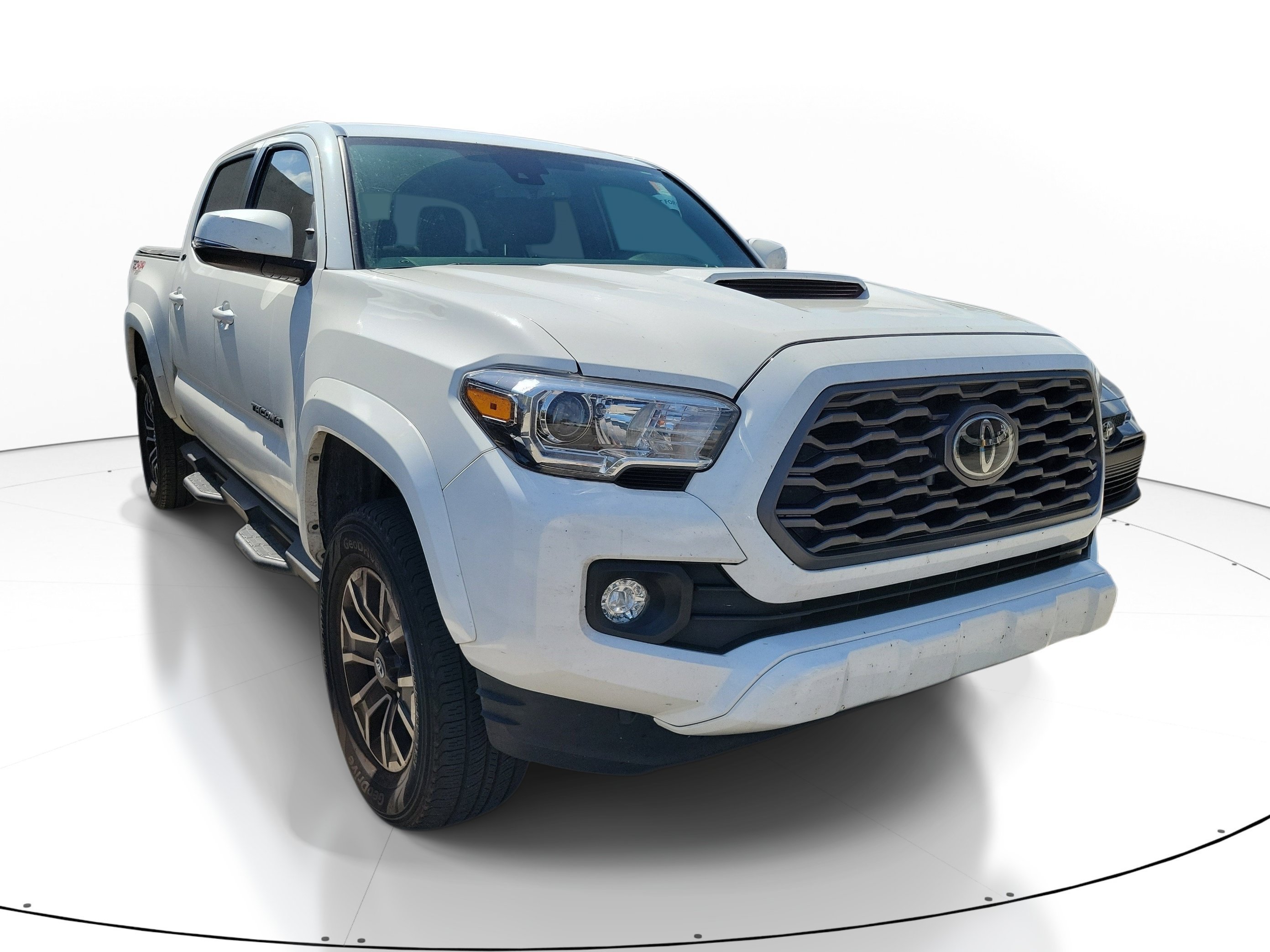 Used 2022 White Toyota SR image 1