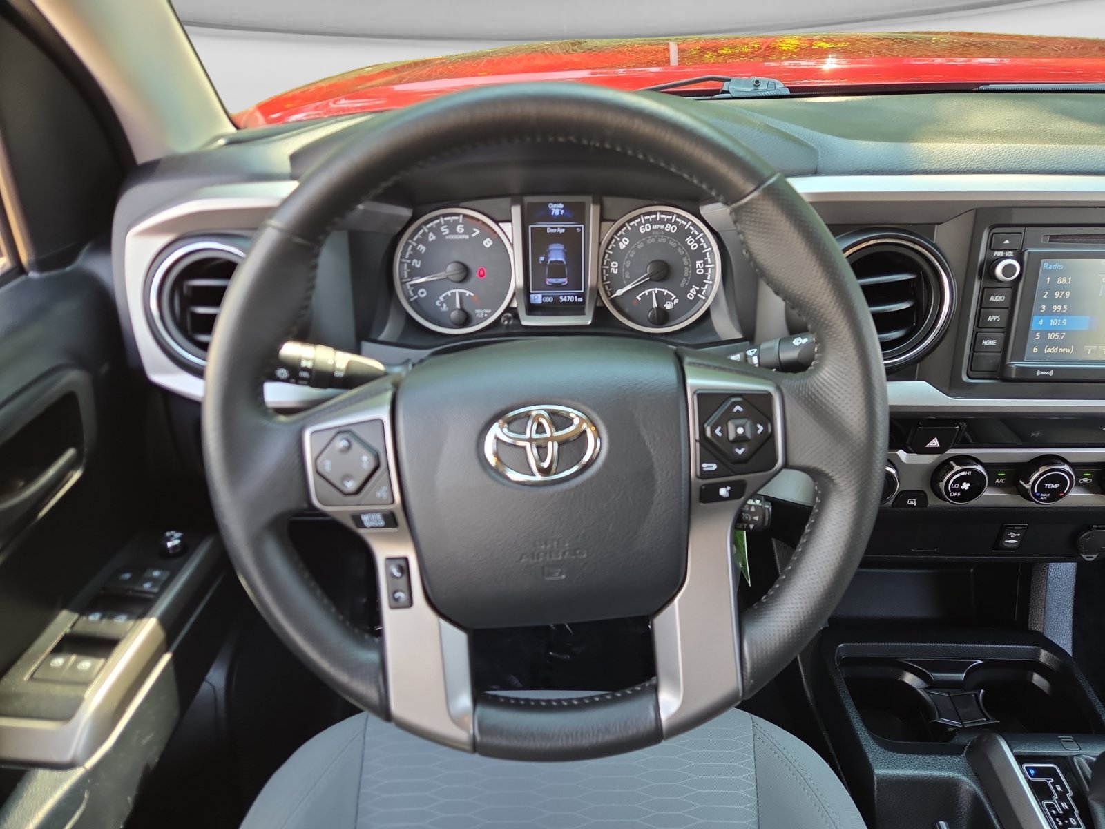 2016 Toyota Tacoma SR5 - Photo 12