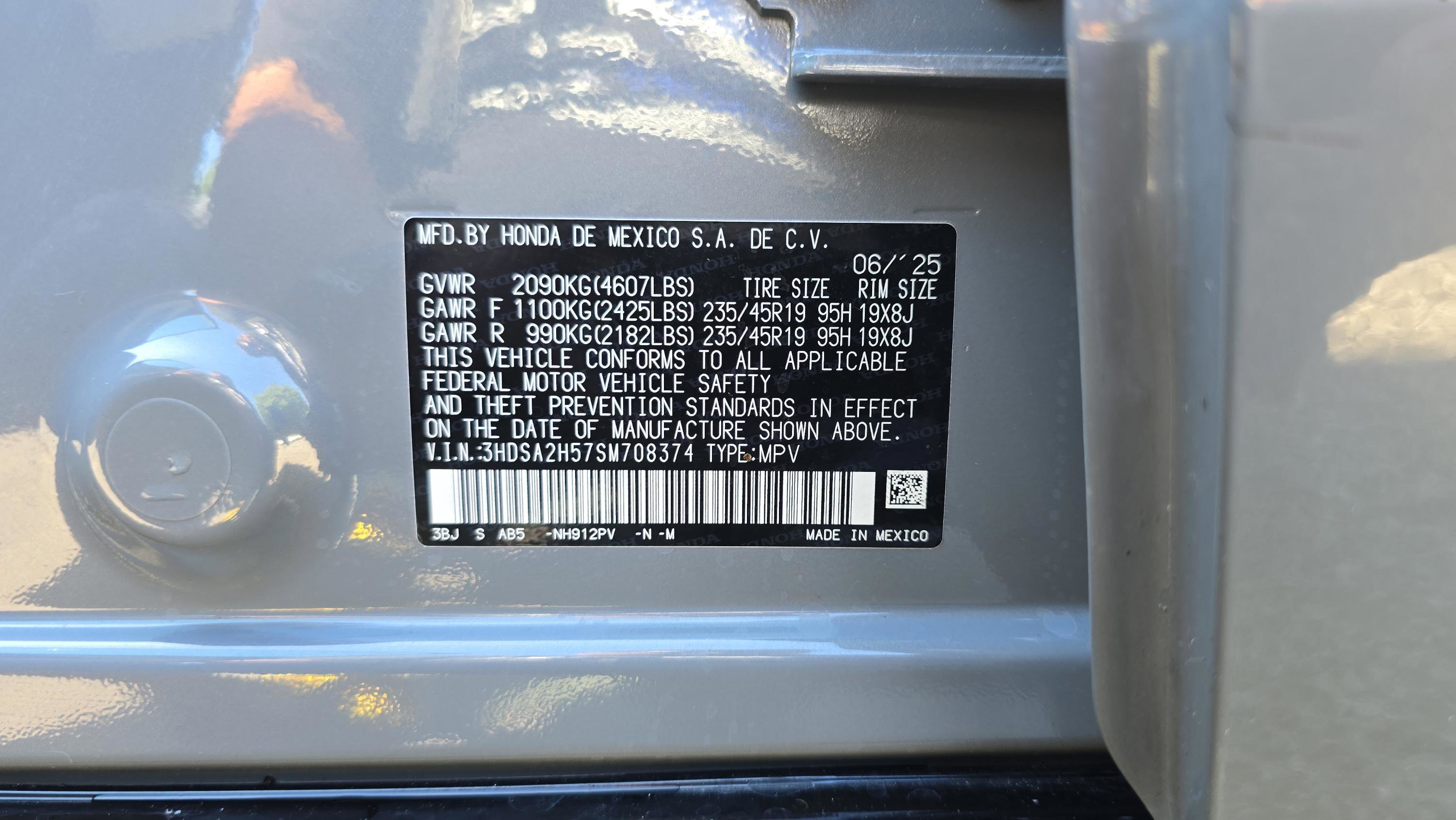 Certified Used 2025 Urban Gray Pearl Acura AWD w/A-Spec Package image 32