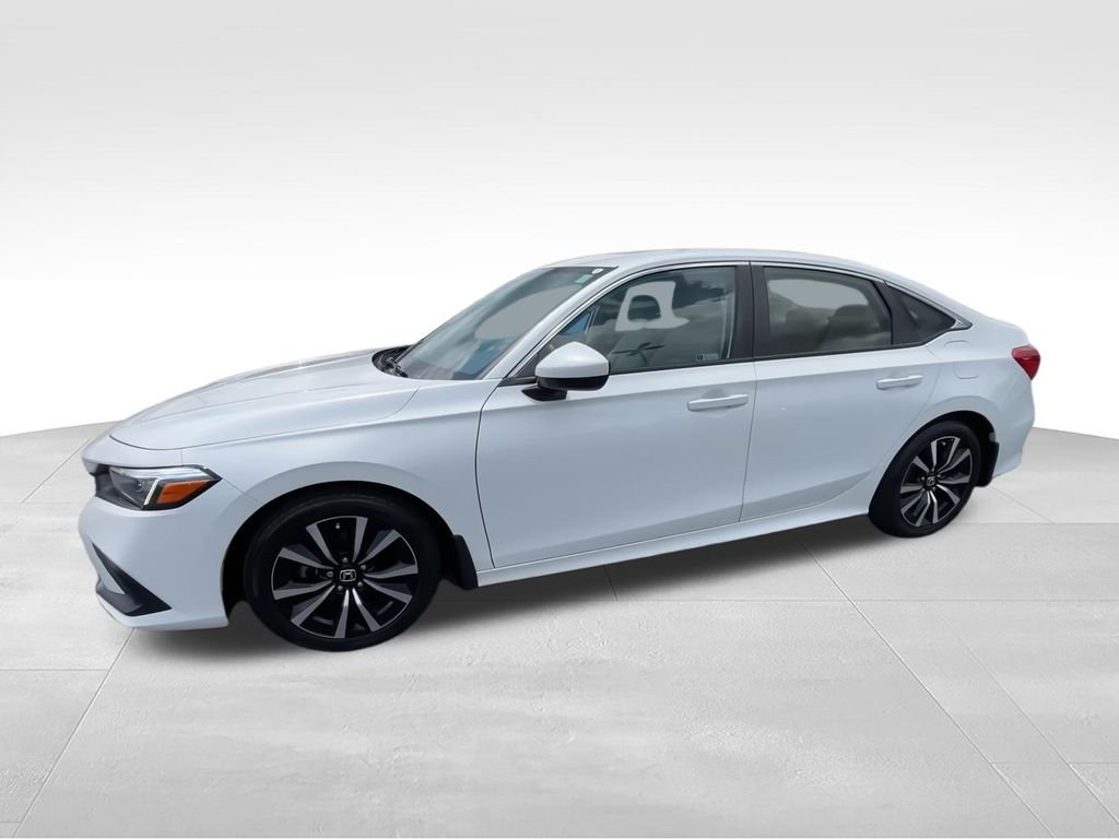Used 2022 White Honda EX image 4