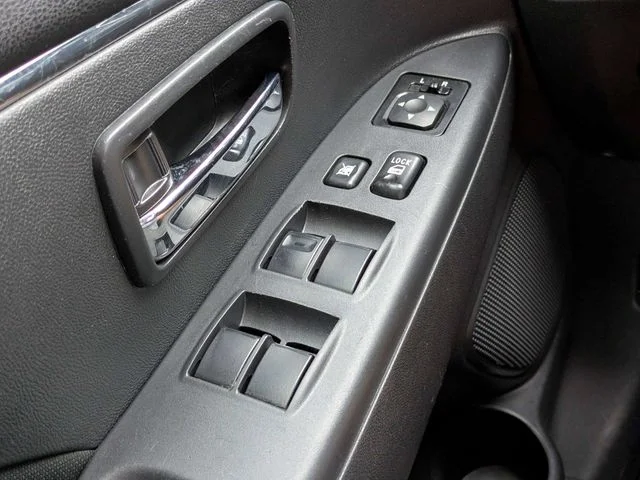 2024 Mitsubishi Outlander Sport ES - Photo 21