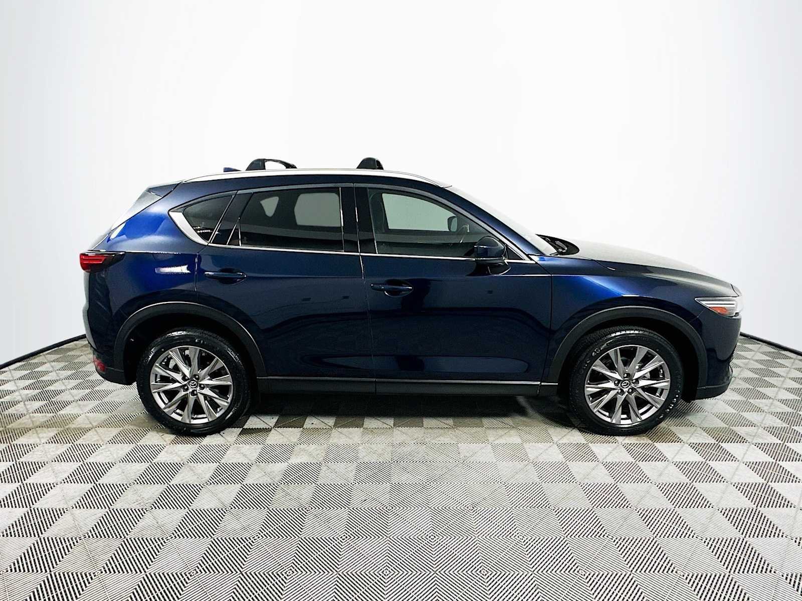 Used 2019 Deep Crystal Blue Mica Mazda Grand Touring image 8