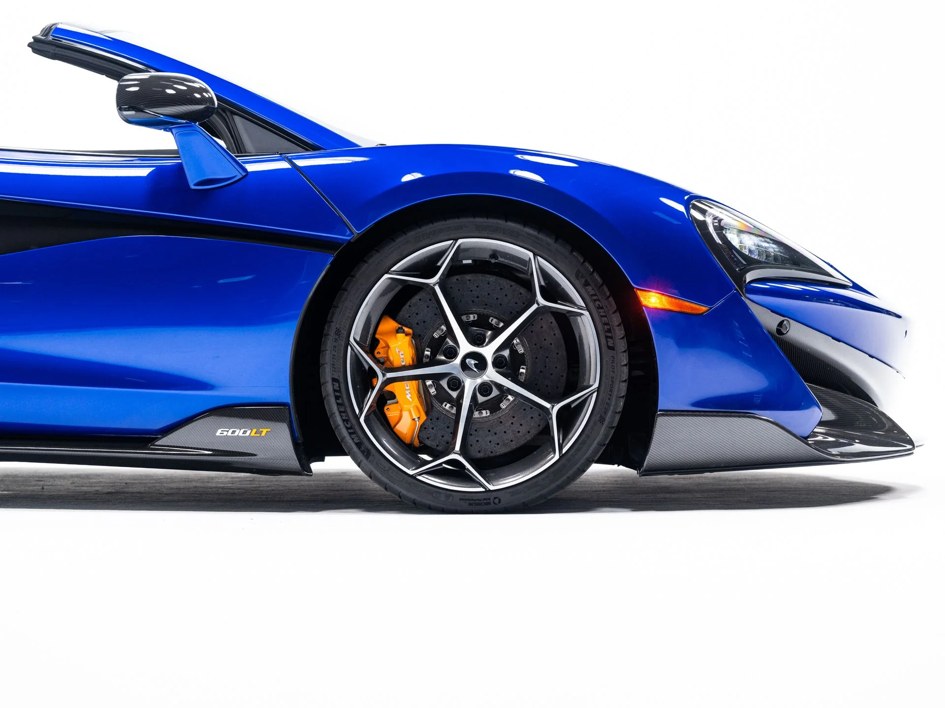 Used 2020 Burton Blue McLaren Spider image 16