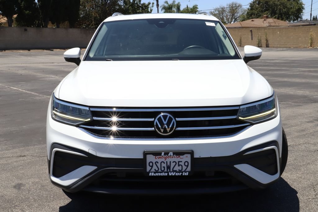 Used 2022 Pure White Volkswagen 2.0T SE image 2