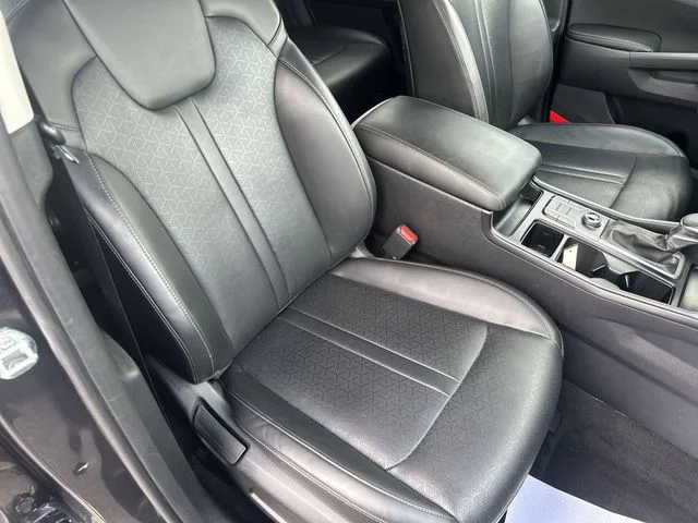 Used 2023 Gray Kia S image 28