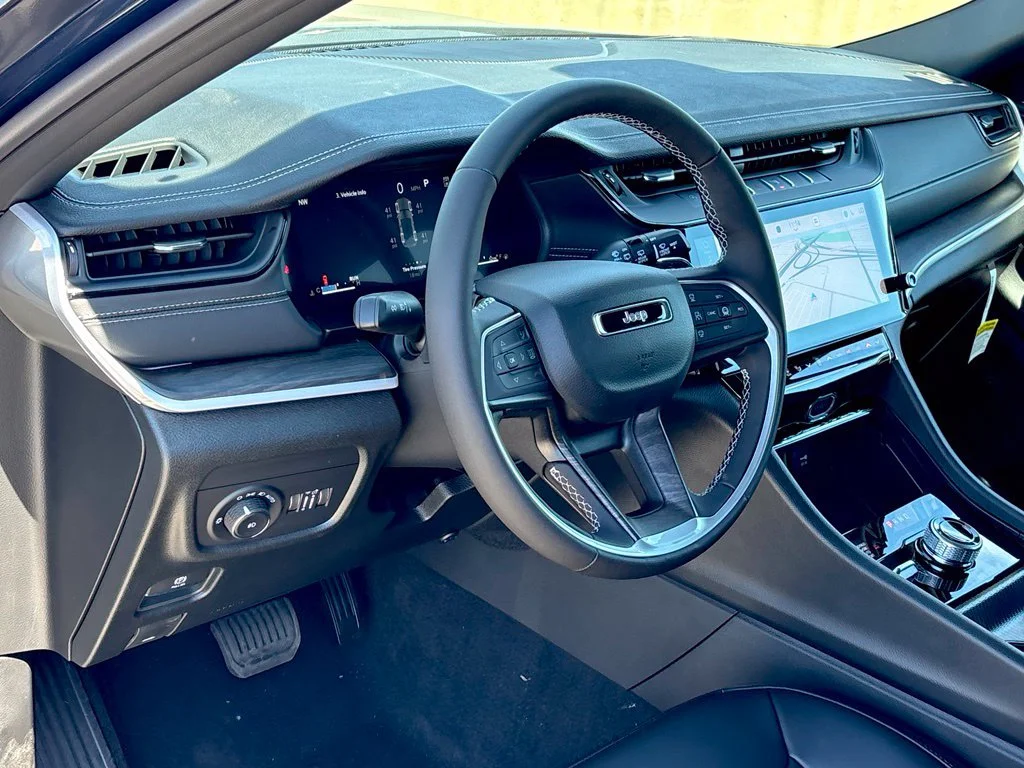 New 2027 Blue Jeep Limited image 10
