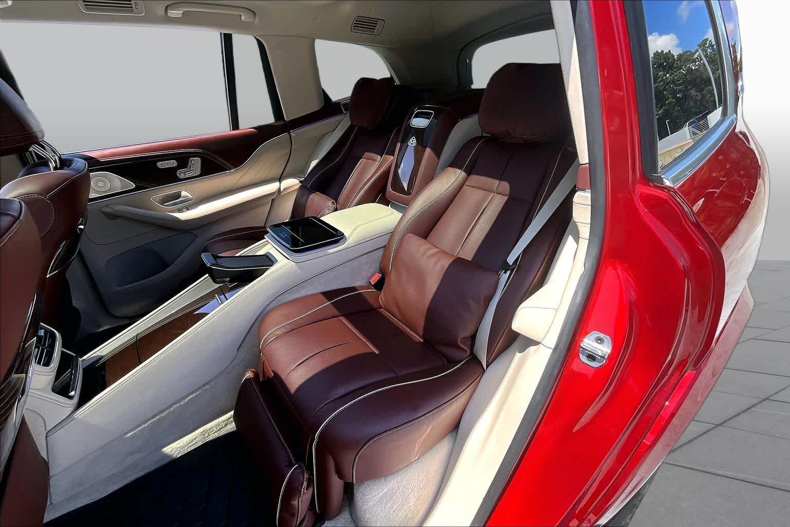 Used 2023 MANUFAKTUR Cardinal Red Metallic Mercedes-Benz Maybach GLS 600 image 21