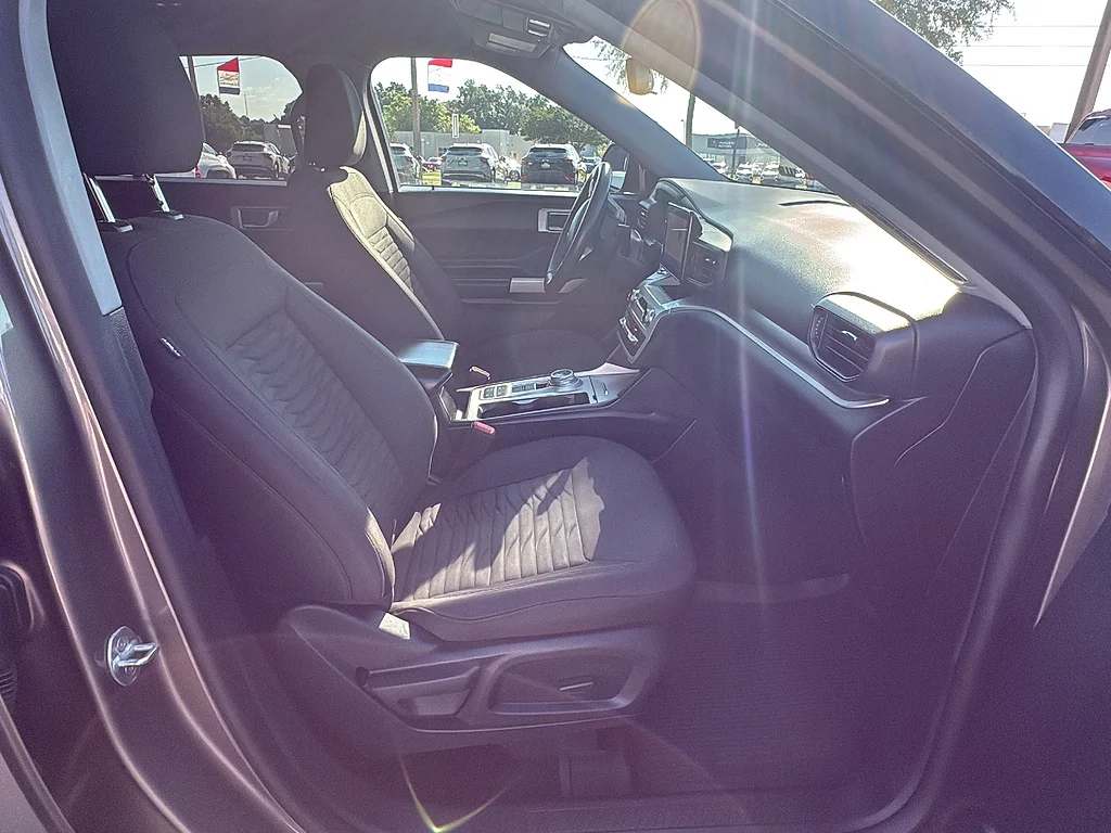 Used 2021 Stone Gray Ford  image 14