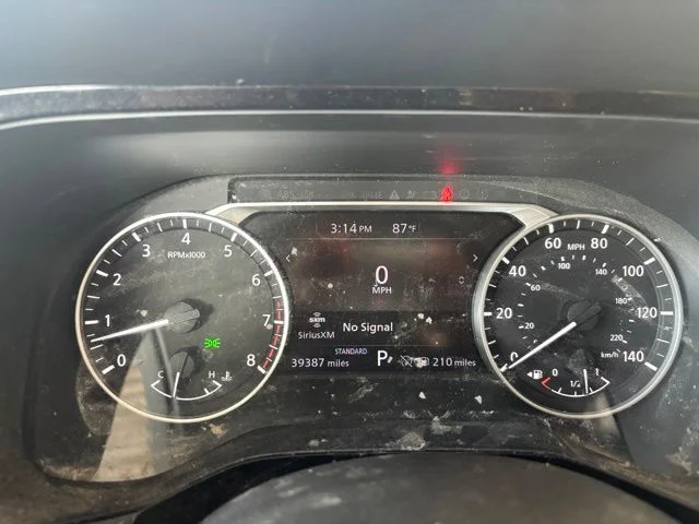 Used 2022 Silver Nissan SV image 10