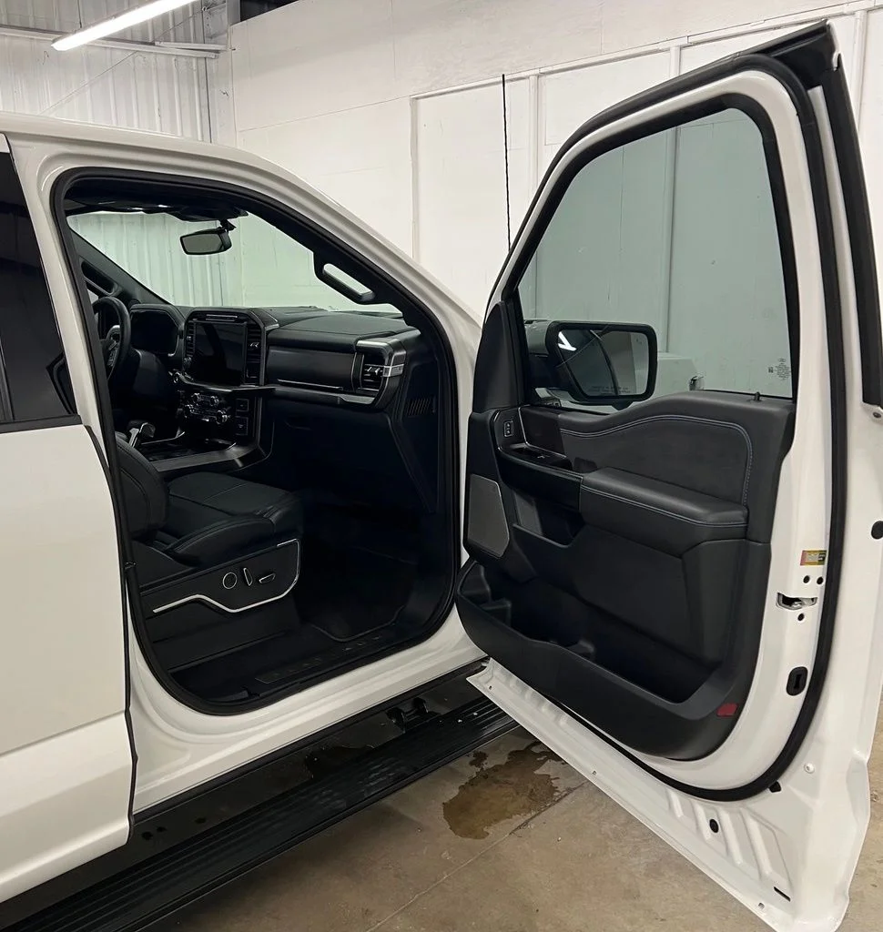 Used 2024 White Ford Platinum image 17