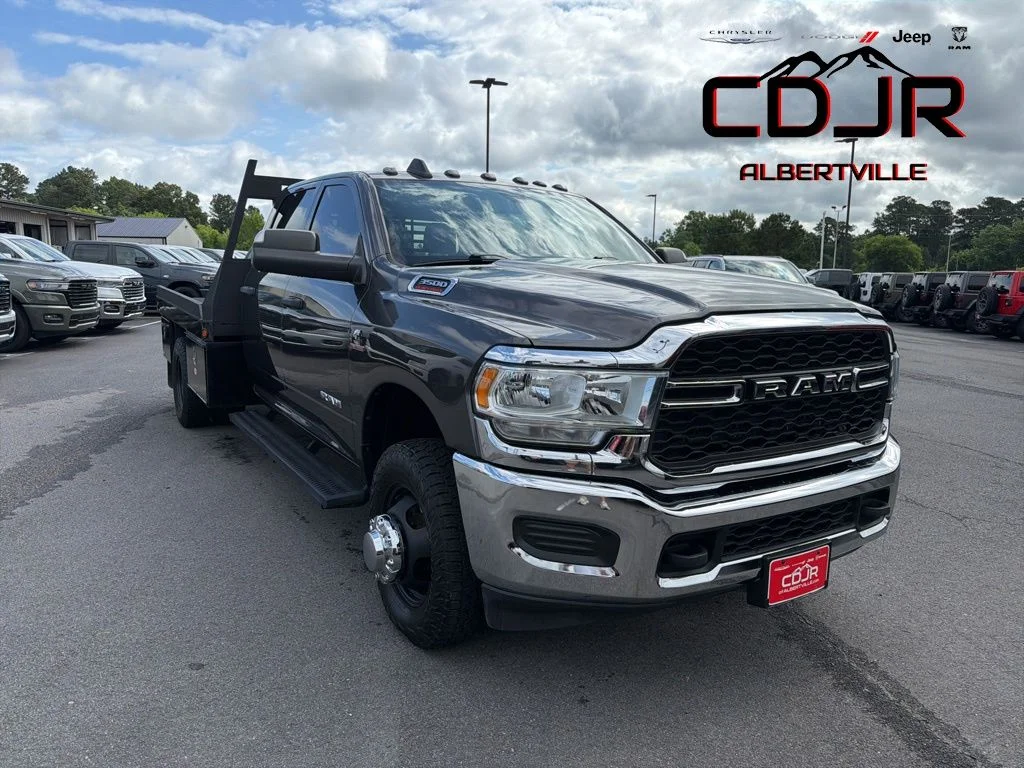 2022 RAM 3500 Tradesman 4X4 Crew Cab LWB's photo
