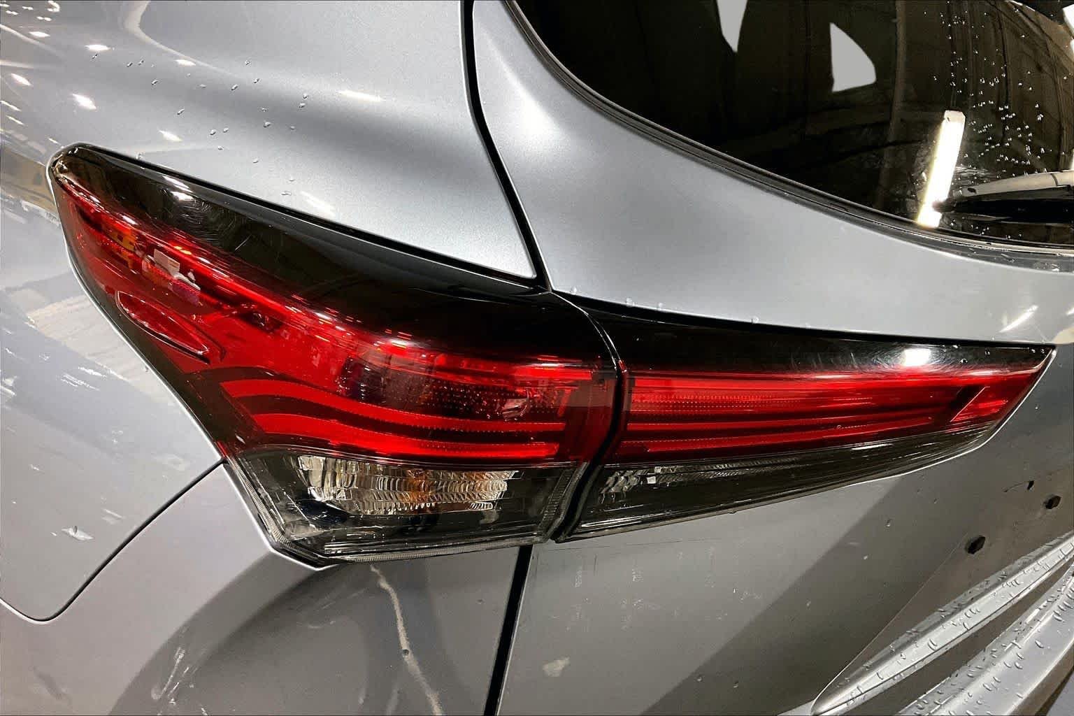 Used 2022 Moon Dust Toyota XLE image 29