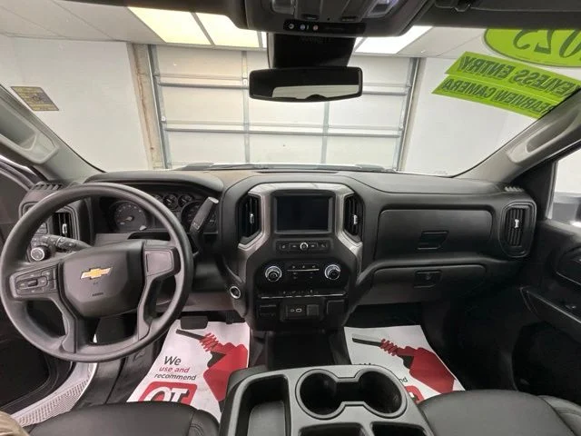 Used 2025 White Chevrolet Work Truck image 4