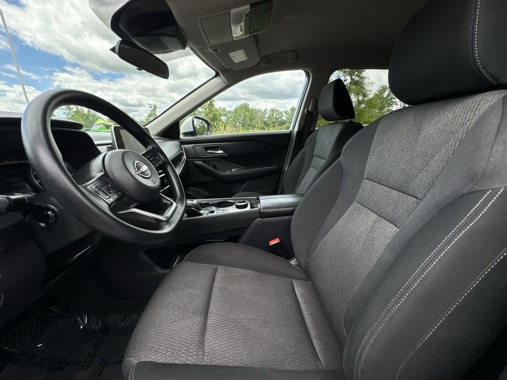 Certified Used 2024 White Nissan SV image 13