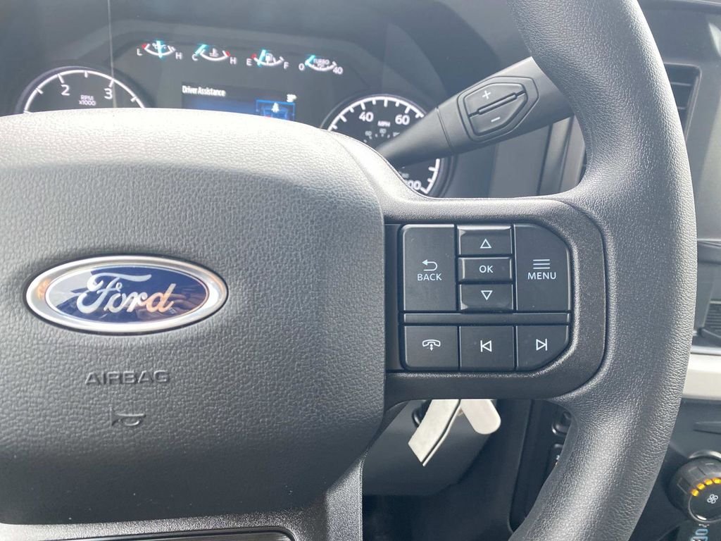New 2026 Oxford White Ford F-450® XL image 16