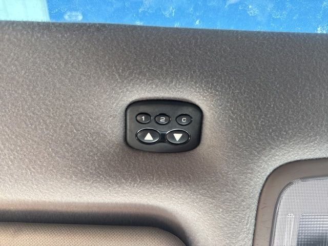 Used 2011 Blue Hyundai GLS image 18