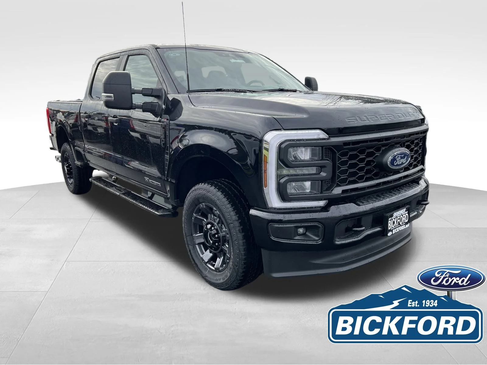 New 2026 Black Ford XL image 3