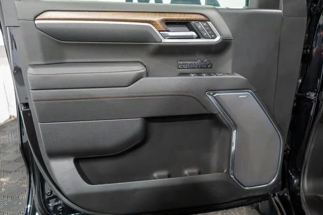 2026 Chevrolet Silverado 1500 High Country - Photo 15