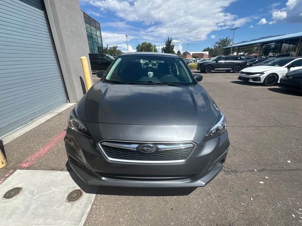 Used 2018 Gray Subaru 2.0i image 3