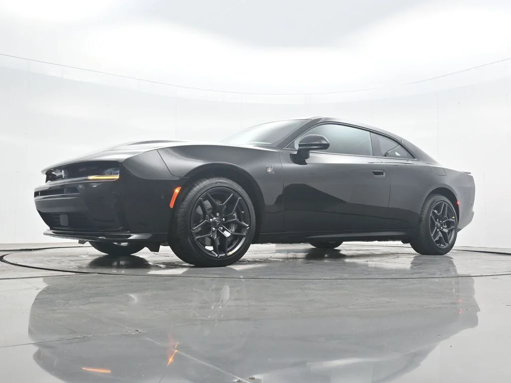 New 2026 Diamond Black Crystal Pearlcoat Dodge Scat Pack image 32