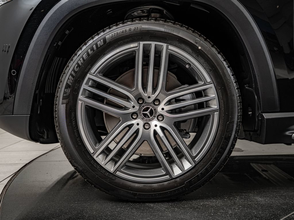 New 2026 Black Mercedes-Benz GLS 450 image 10