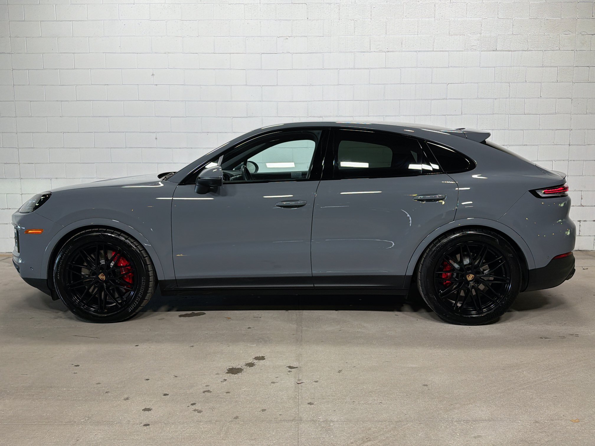 Certified Used 2025 Arctic Grey Porsche S image 2
