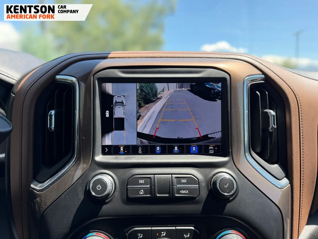 Used 2020 Gray Chevrolet High Country image 25