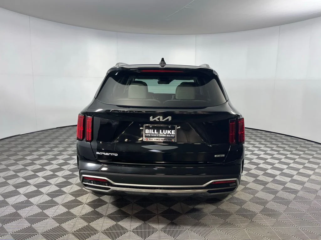 Used 2023 Black Kia SX Prestige image 9