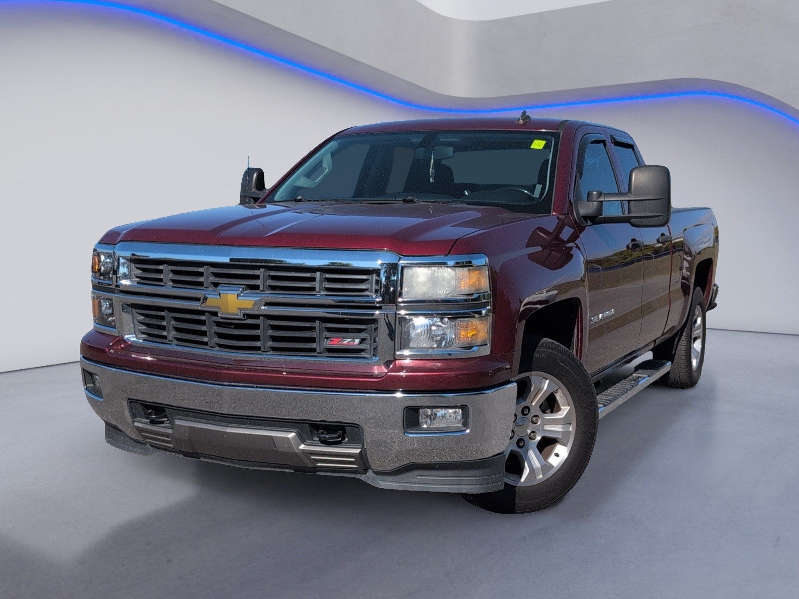 Used 2014 DEEP RUBY METALLIC Chevrolet LT image 2