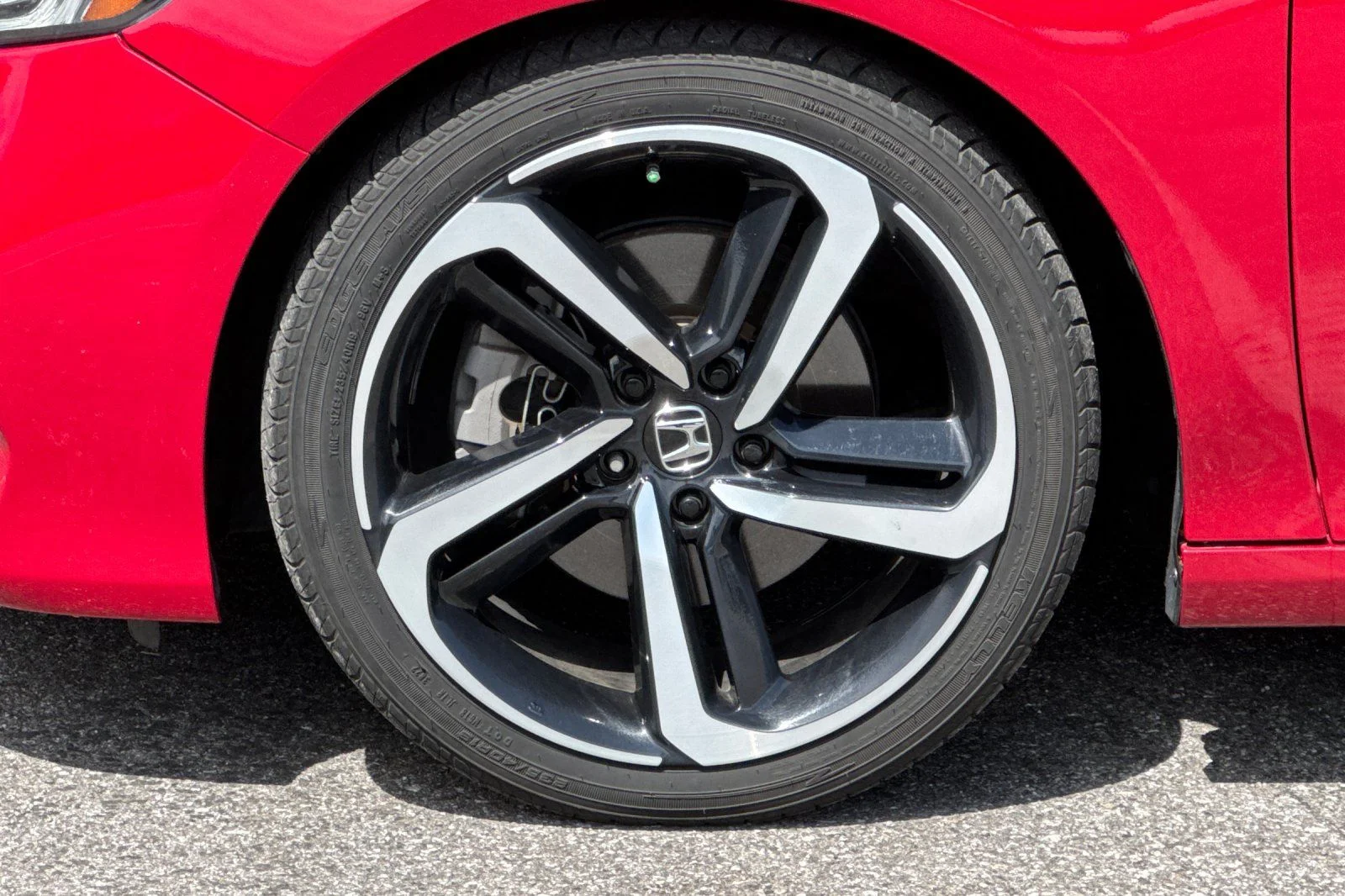 Used 2018  Honda Sport image 26