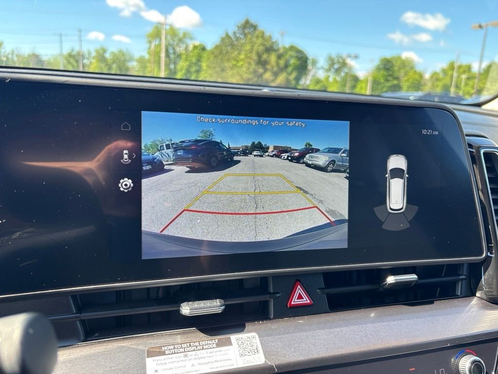 Used 2023 Black Kia EX image 24