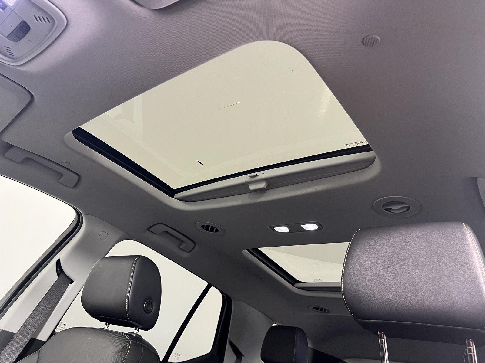 Used 2020 Mosaic Black Metallic Chevrolet Premier image 26