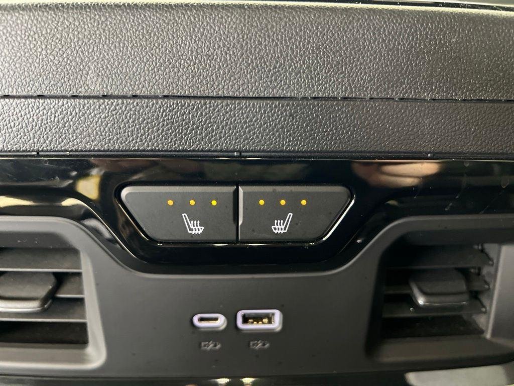 Used 2023 Black Chevrolet ZR2 image 20