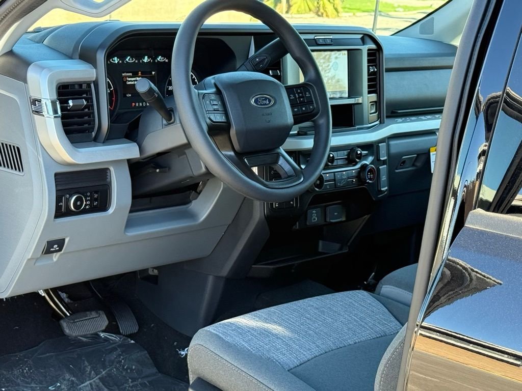 New 2026 Agate Black Metallic Ford F-250® XLT image 6