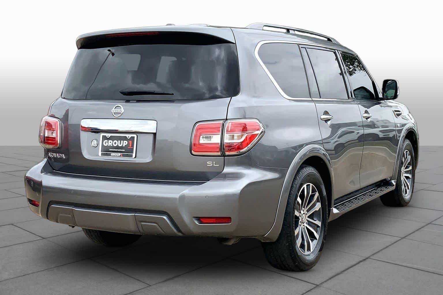 Used 2020 Gun Metallic Nissan SL image 13