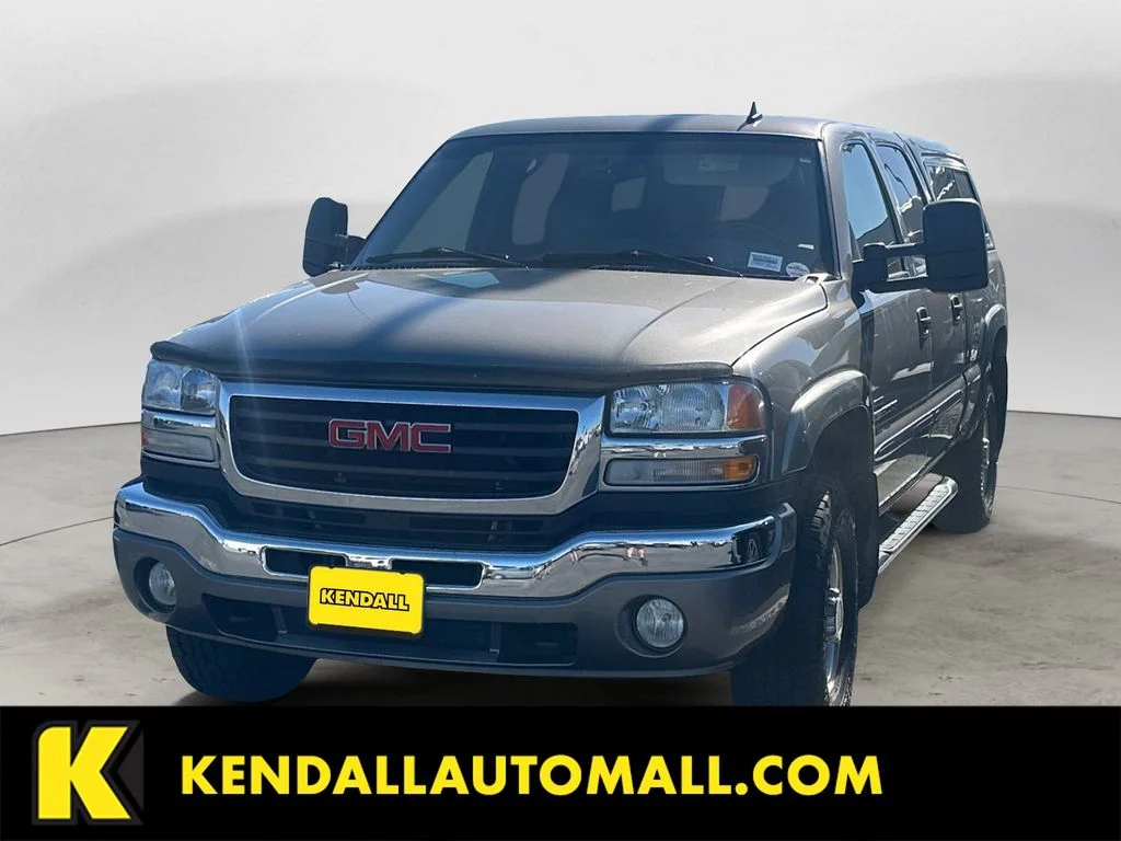 2006 GMC Sierra SLE1 4WD Crew Cab SWB's photo