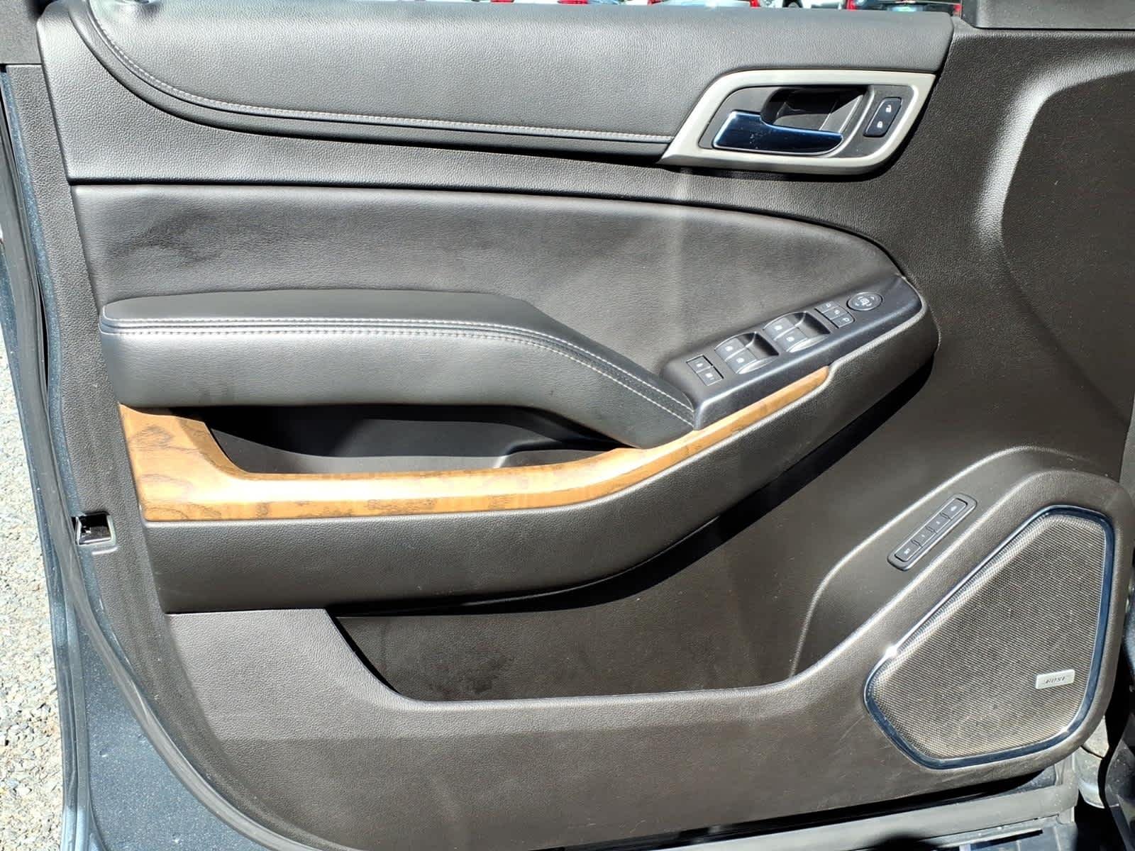 Used 2020 Dark Sky Metallic GMC Denali image 12