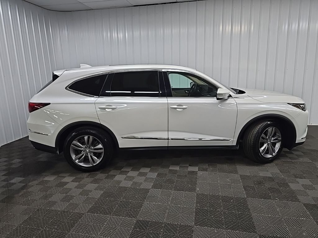 Used 2023 Platinum White Pearl Acura 3.5L image 2