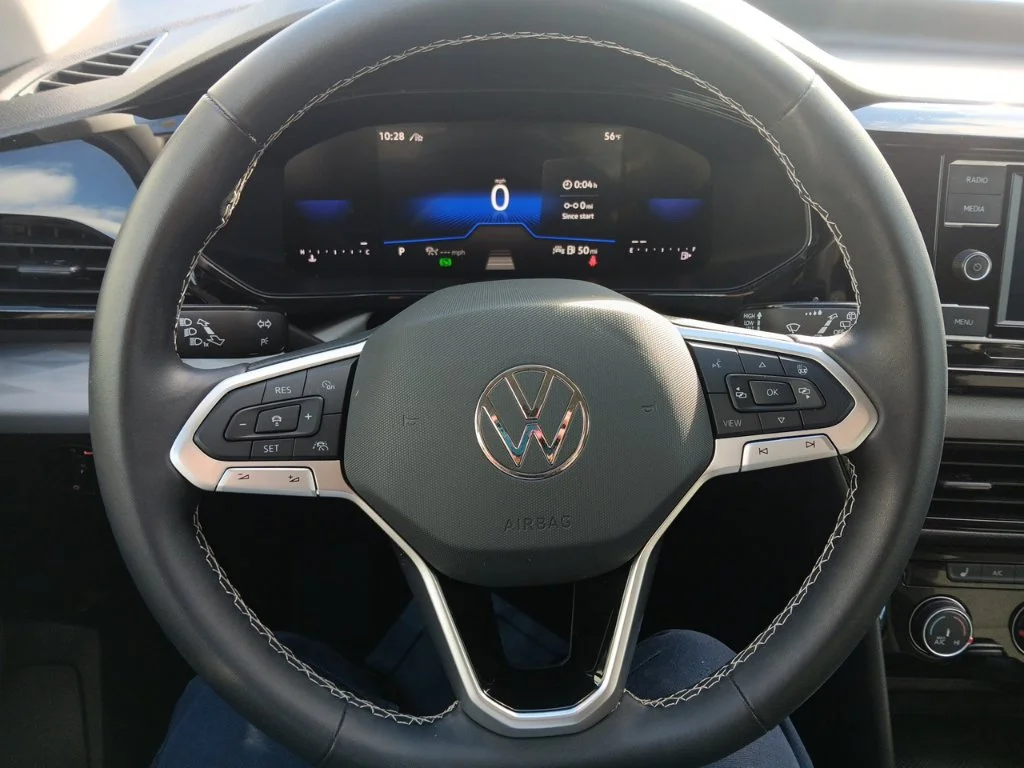 Used 2024 Blue Volkswagen 1.5T S image 18