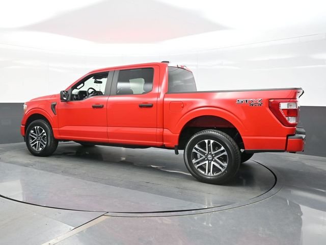Used 2022 Red Ford XL image 3